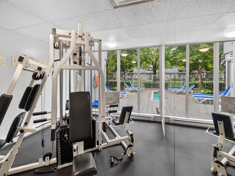 1502-10082 148 Street, Surrey, BC, V3R 0S3 - 14