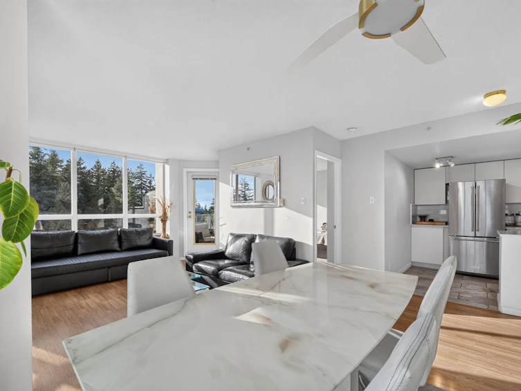 1502-10082 148 Street, Surrey, BC, V3R 0S3 - 3