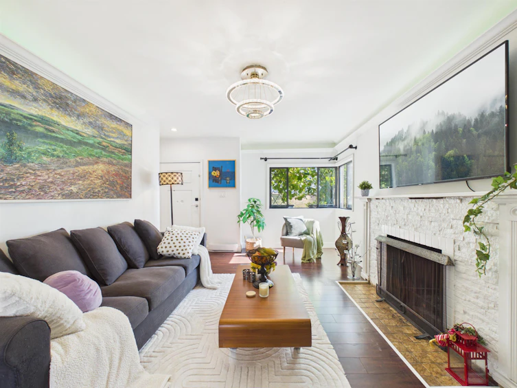 4605 Rupert Street, Vancouver, BC, V5R 2J4 - 4