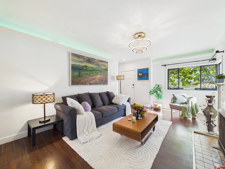 4605 Rupert Street, Vancouver, BC, V5R 2J4 - 2