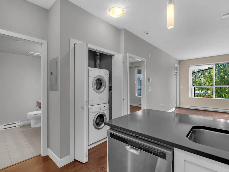 308-12409 Harris Road, Pitt Meadows, BC, V3Y 0E7 - 3