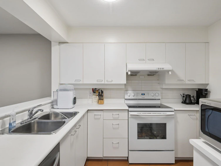 707-7380 Elmbridge Way, Richmond, BC, V6X 4A1 - 9