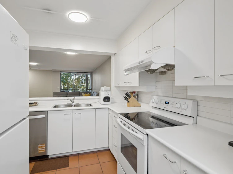 707-7380 Elmbridge Way, Richmond, BC, V6X 4A1 - 11