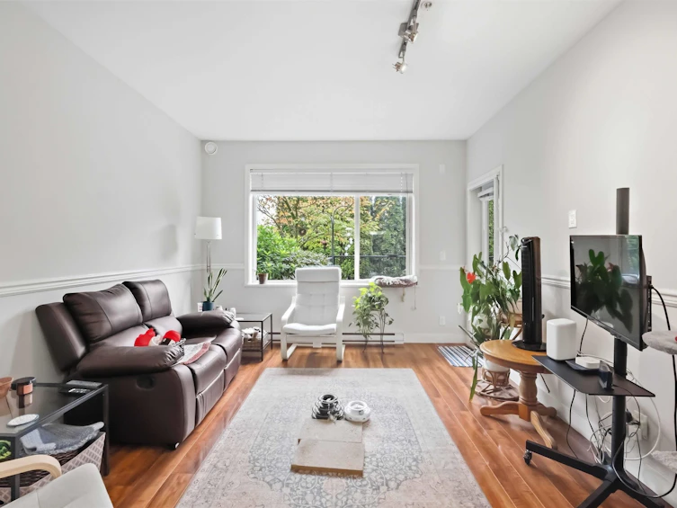 107-11935 Burnett Street, Maple Ridge, BC, V2X 9A9 - 11