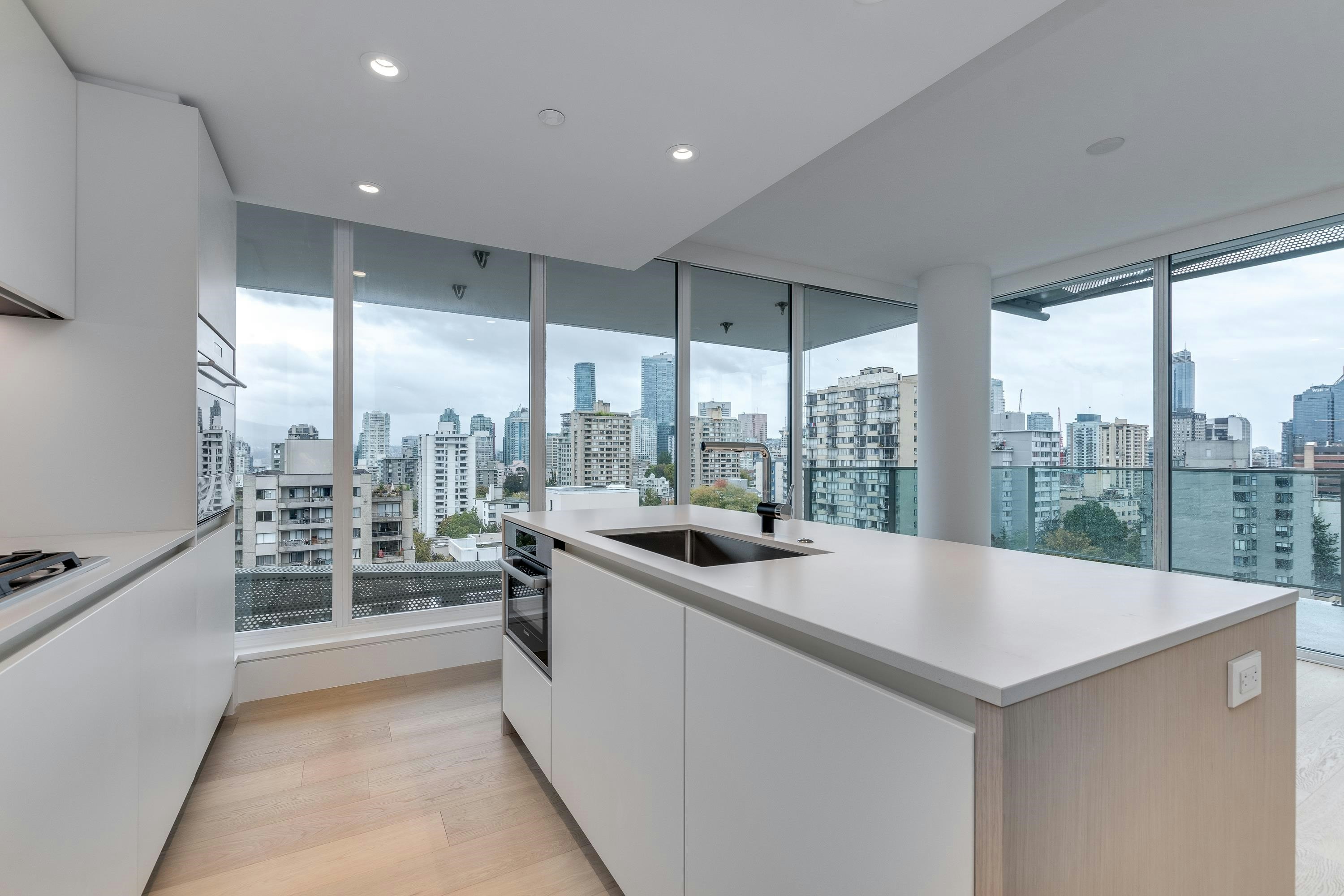 1502-1365 Davie Street, Vancouver, BC, V6E 1N5 - 8