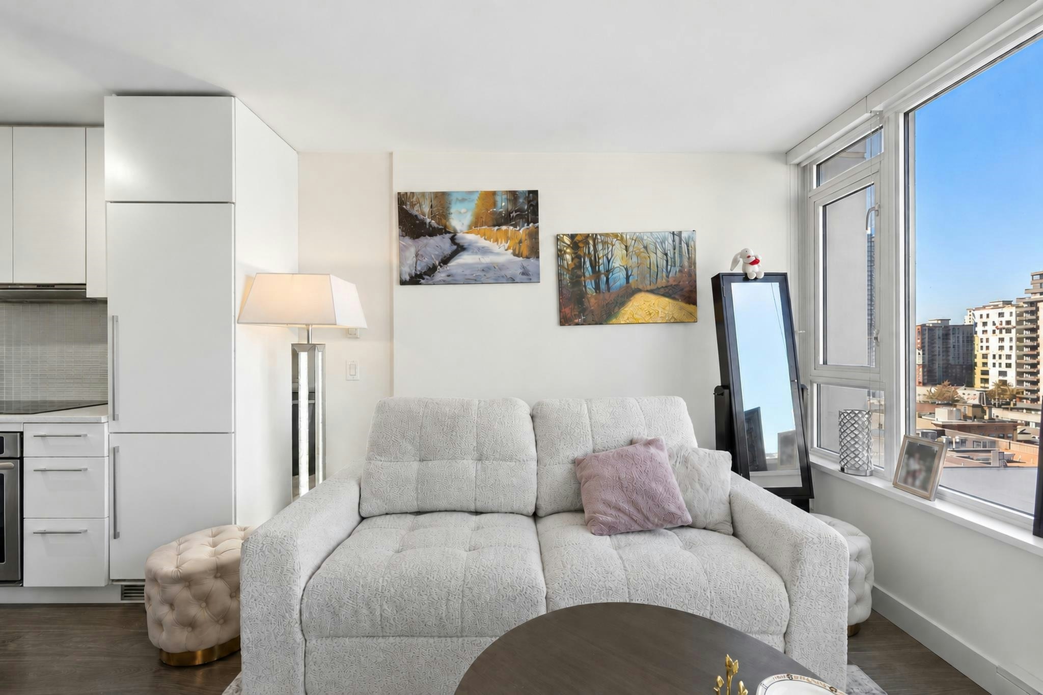 1704-668 Columbia Street - 5