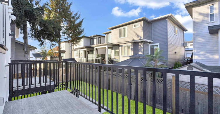 102-166xx 18a Avenue, Surrey, BC, V3Z 9X5 - 10