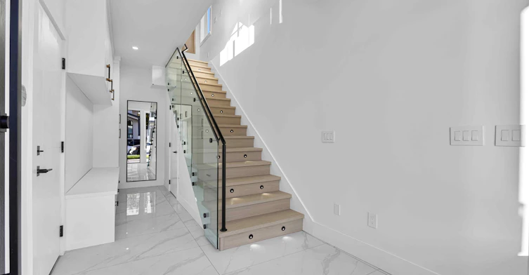 102-166xx 18a Avenue, Surrey, BC, V3Z 9X5 - 2