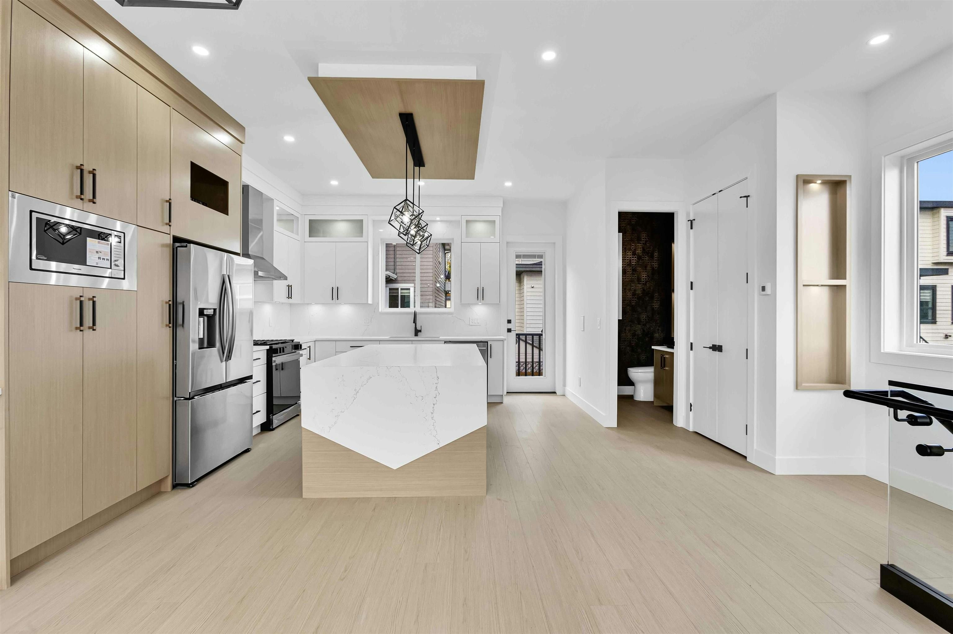 102-166xx 18a Avenue, Surrey, BC, V3Z 9X5 - 8