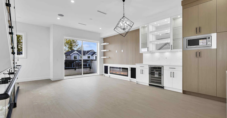 102-166xx 18a Avenue, Surrey, BC, V3Z 9X5 - 11