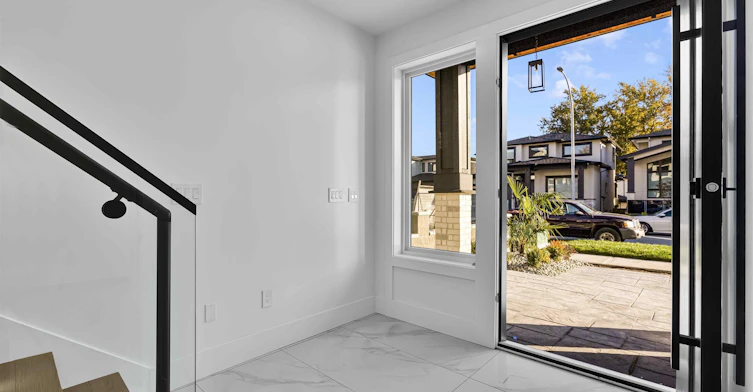 102-166xx 18a Avenue, Surrey, BC, V3Z 9X5 - 3