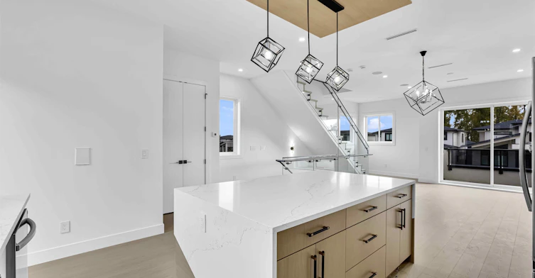102-166xx 18a Avenue, Surrey, BC, V3Z 9X5 - 7