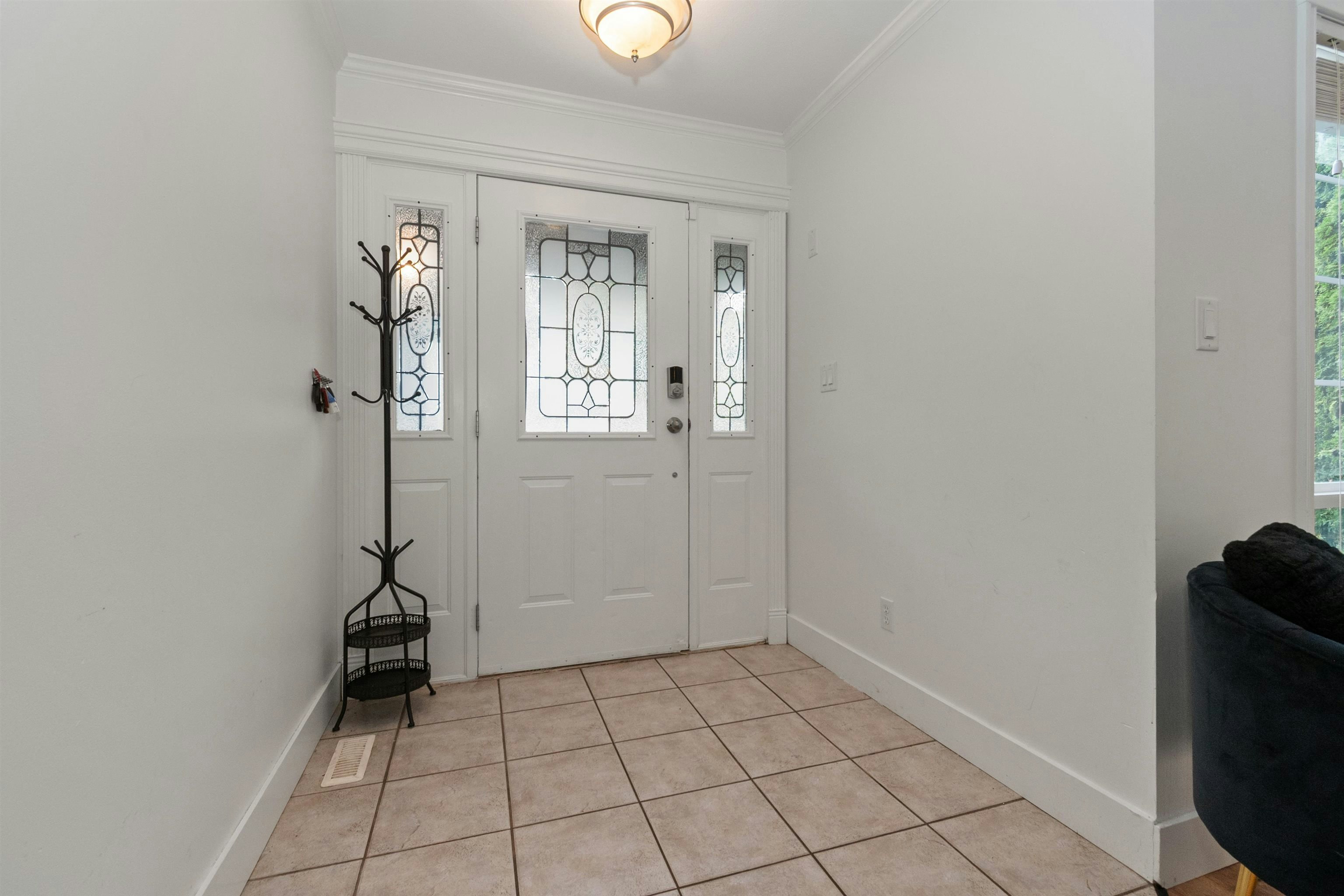 5390 Westwood Drive, Chilliwack, BC, V2R 5N9 - 5
