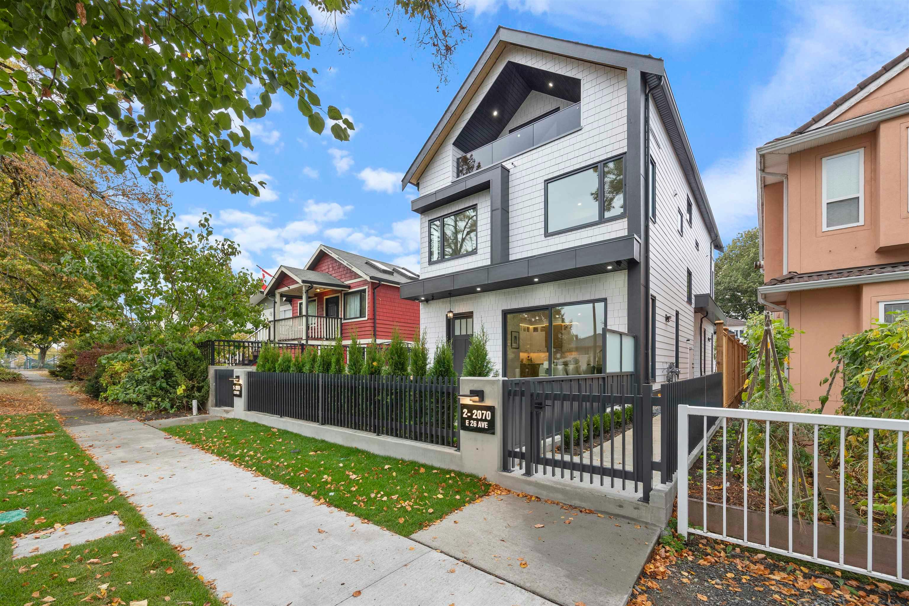 2-2070 E 26th Avenue, Vancouver, BC, V5N 2W4