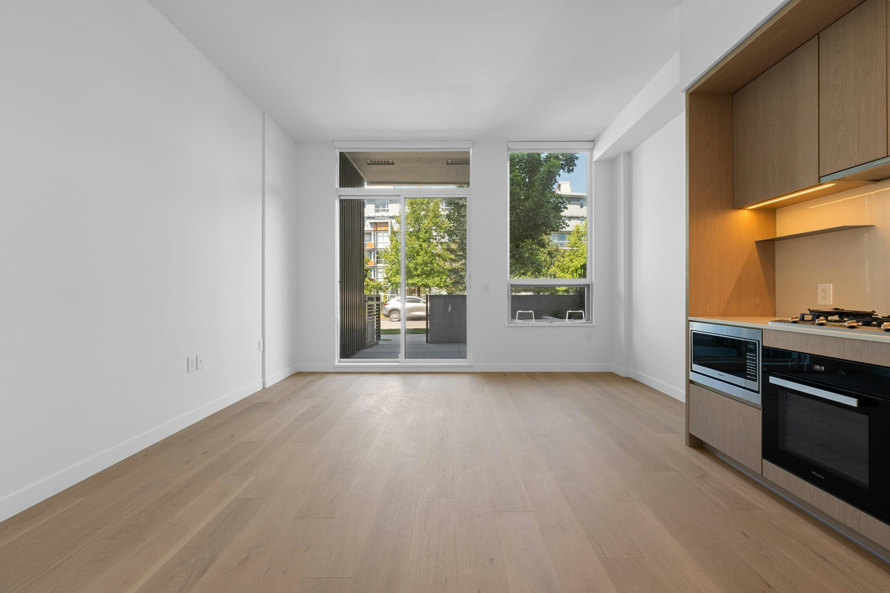 1XX-5212 Cambie Street, Vancouver, BC, V5Z 2Z7 - 11