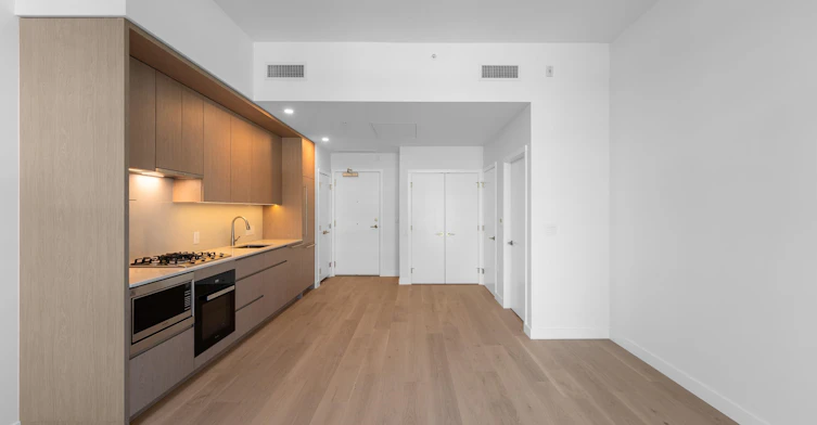 1XX-5212 Cambie Street, Vancouver, BC, V5Z 2Z7 - 12