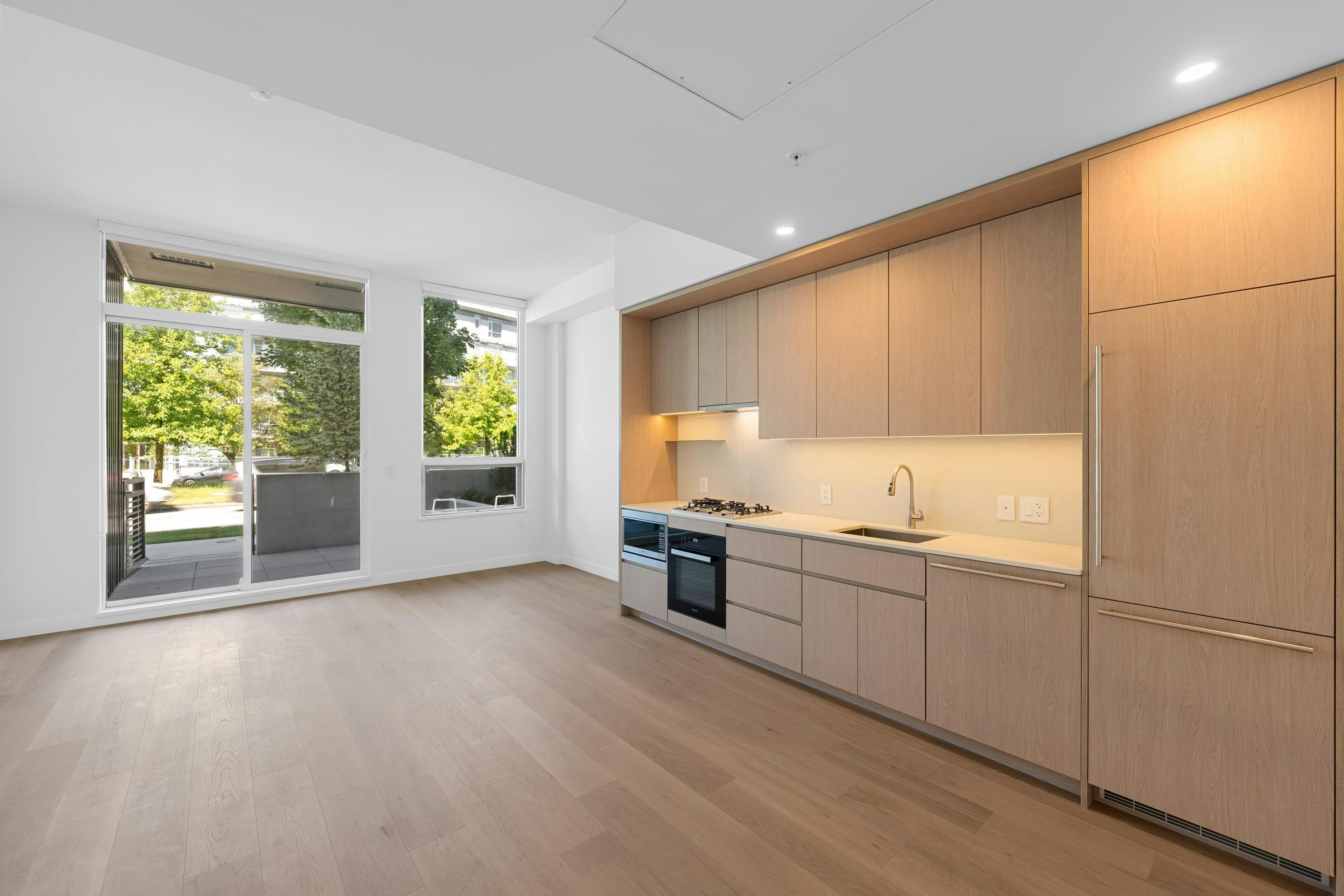 1XX-5212 Cambie Street, Vancouver, BC, V5Z 2Z7