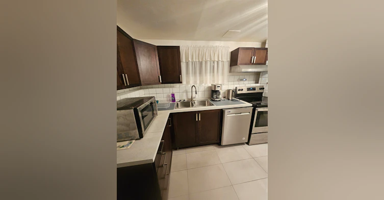 Basement suite-1112 Sprice Avenue, Coquitlam, BC, V3J 2P4 - 12
