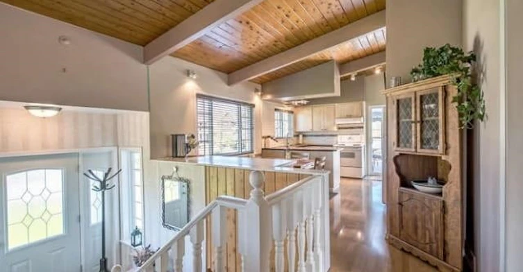 123xx Hillside Street, Maple Ridge, BC, V2X 5X1 - 2