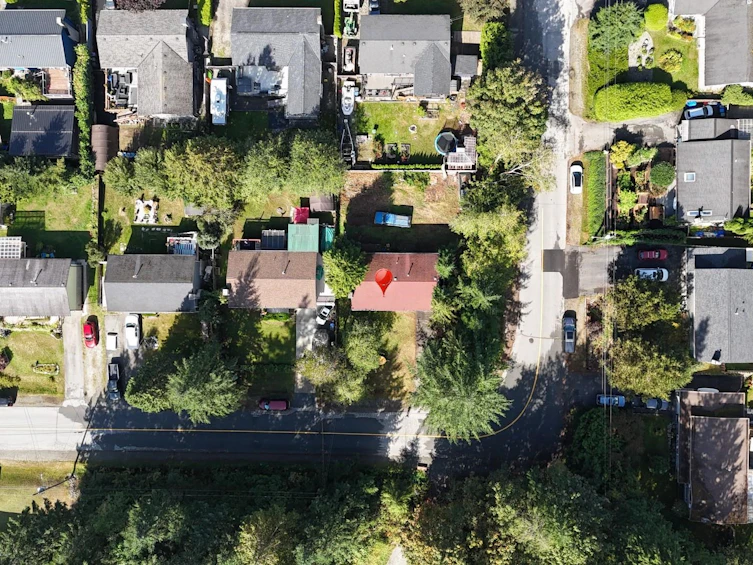 38347 Guilford Drive, Squamish, BC, V8B 0X8 - 38