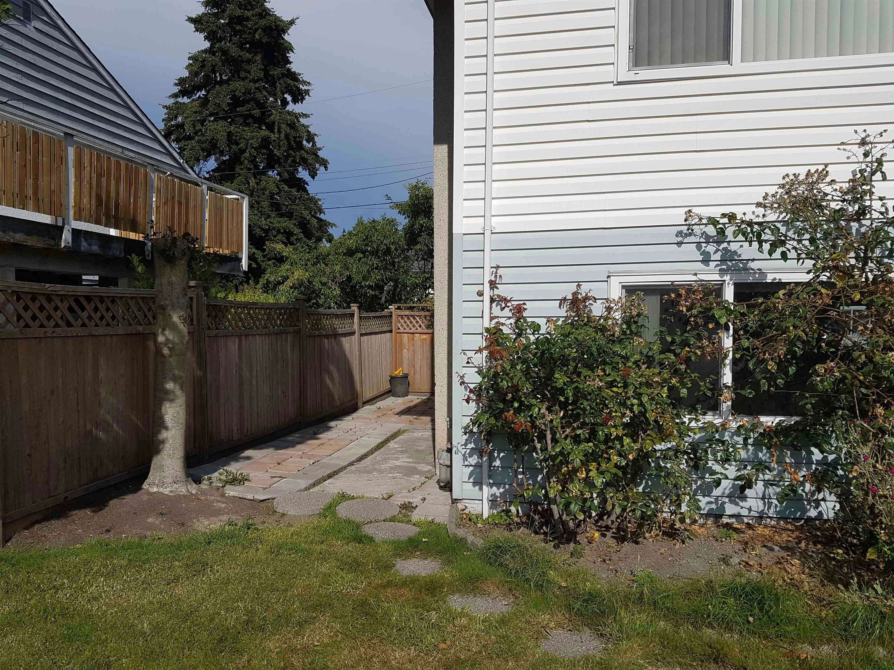 10120 Aintree Crescent, Richmond, BC, V7A 3T8 - 3