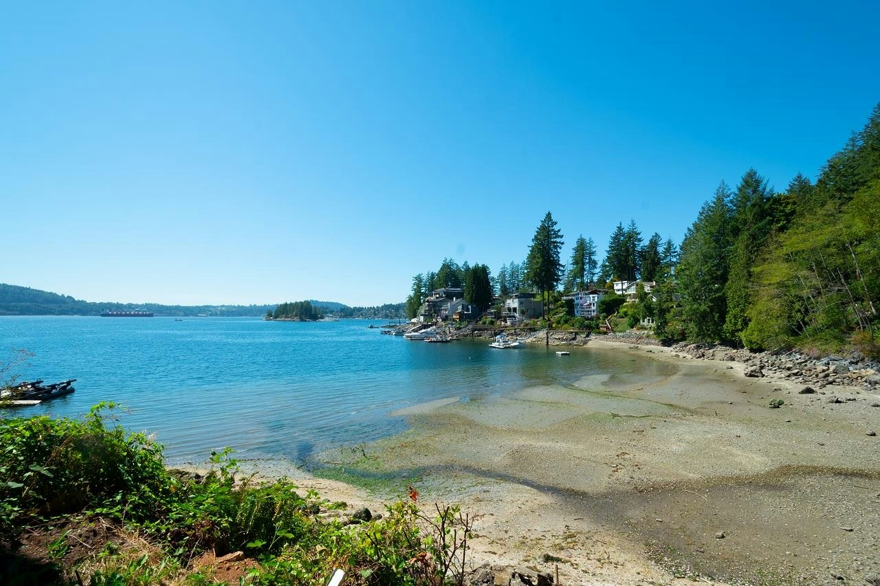 4855 Belcarra Bay Road, Port Moody, BC, V3H 4N4 - 9
