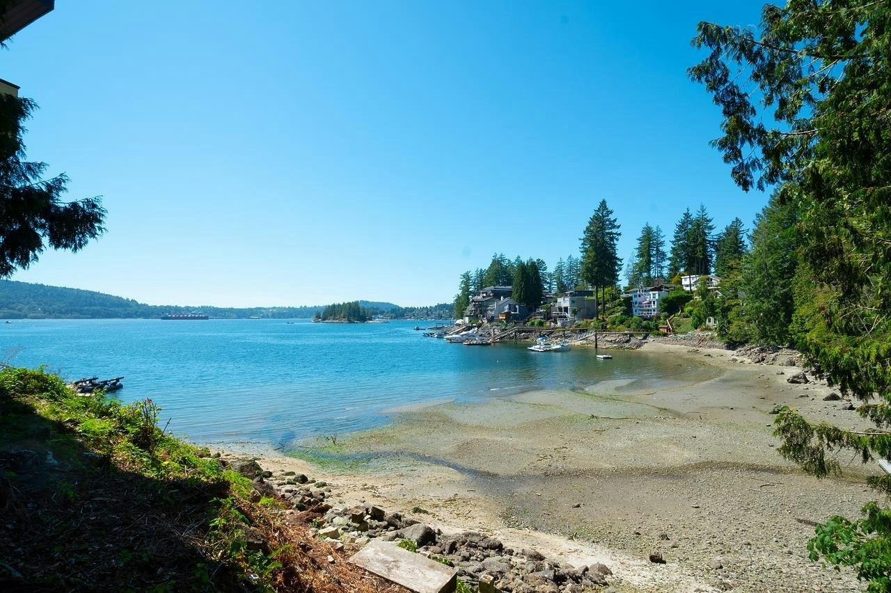 4855 Belcarra Bay Road - 3