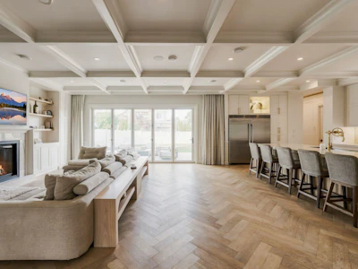 3291 Douglas Crescent - 5
