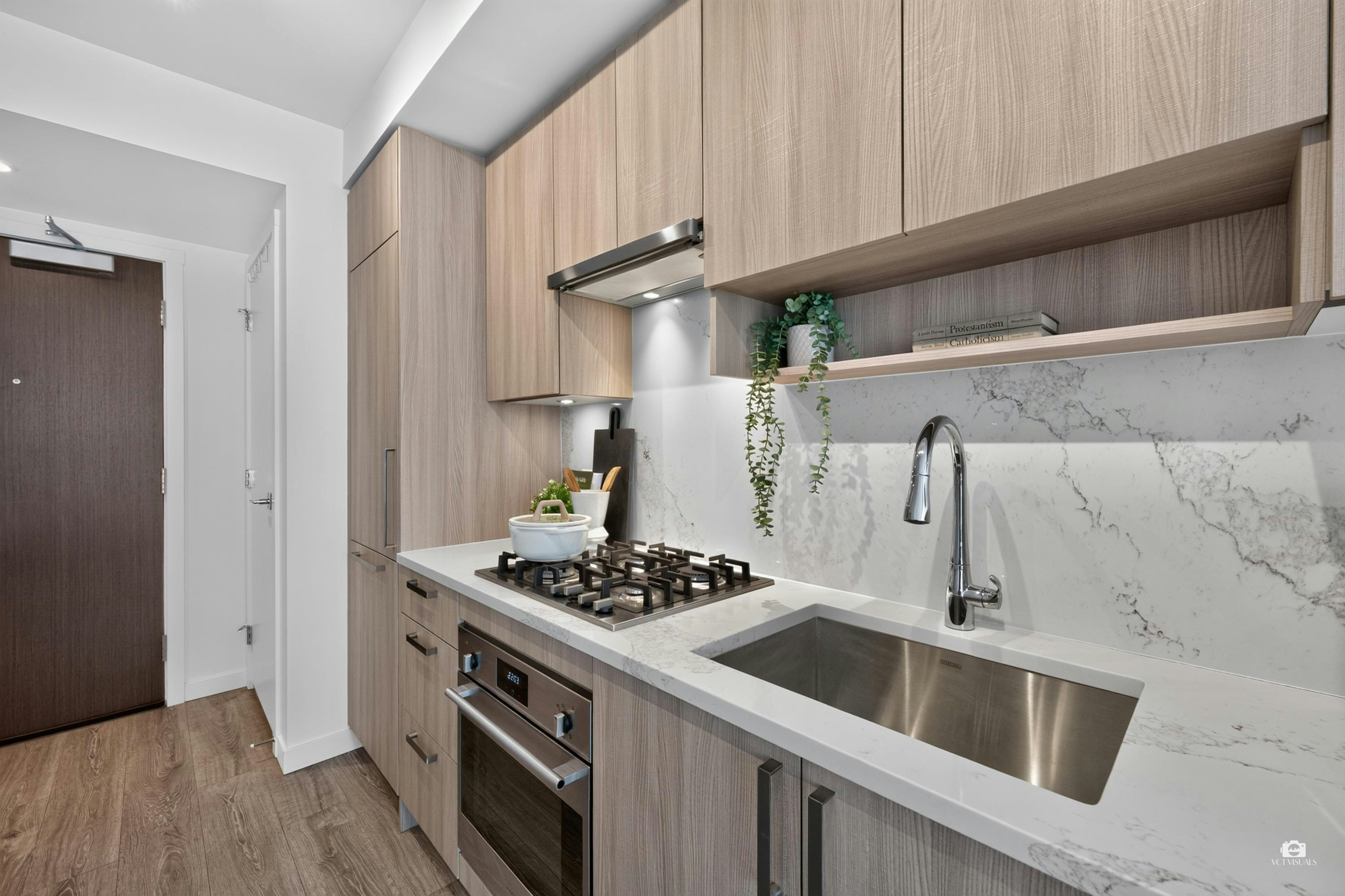 1115-13350 Central Avenue, Surrey, BC, V3T 0S1 - 15