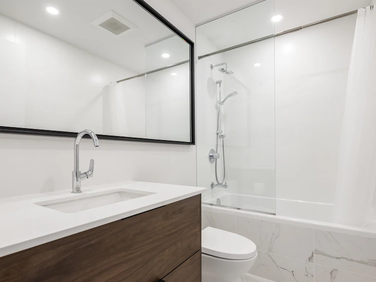 1005-4711 Hazel Street, Burnaby, BC, V5H 0J9 - 15