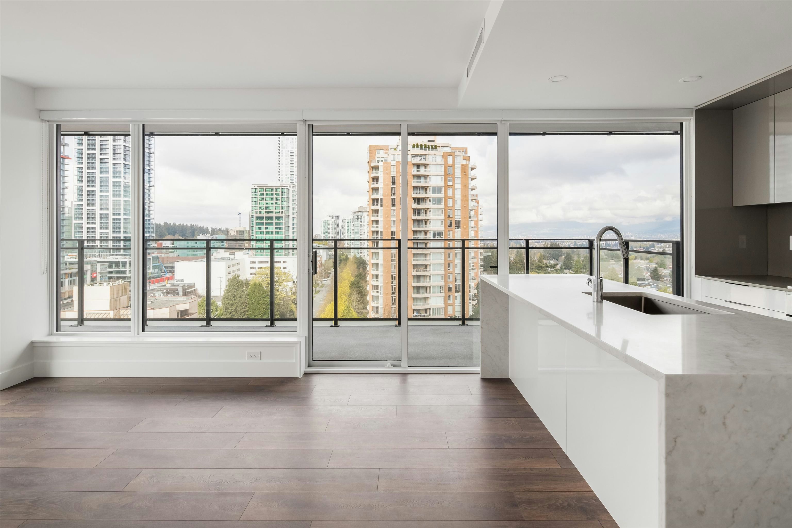 1005-4711 Hazel Street, Burnaby, BC, V5H 0J9 - 6