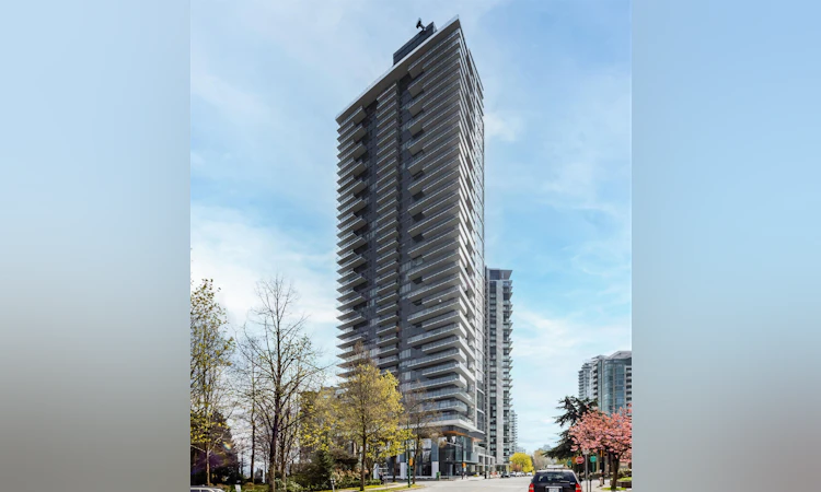 1005-4711 Hazel Street