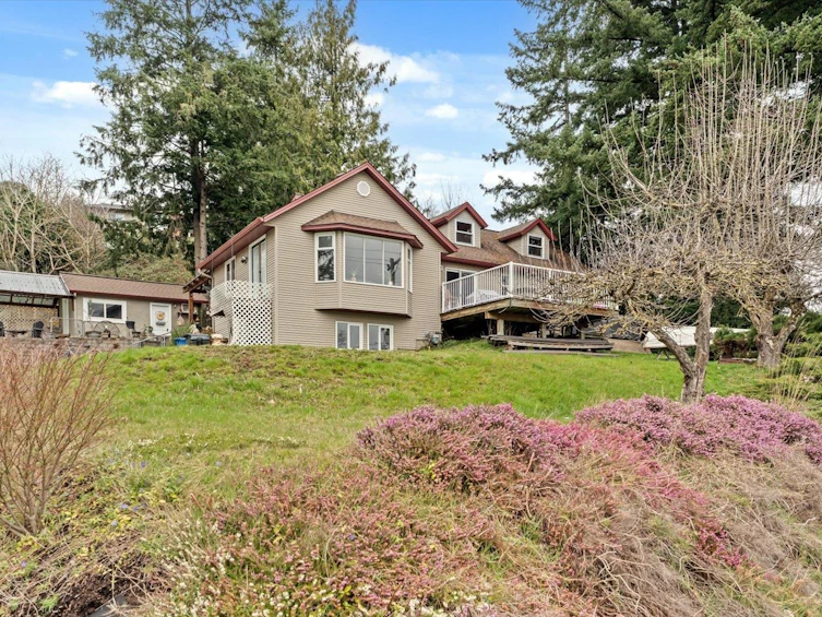 35317 Delair Road, Abbotsford, BC, V3G 2E2