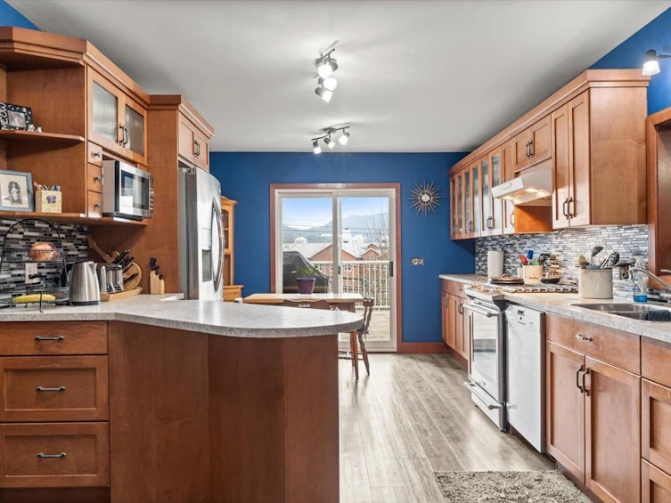 35317 Delair Road, Abbotsford, BC, V3G 2E2 - 6