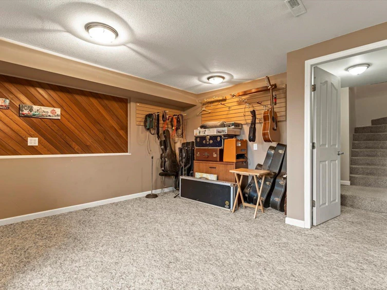 35317 Delair Road, Abbotsford, BC, V3G 2E2 - 26