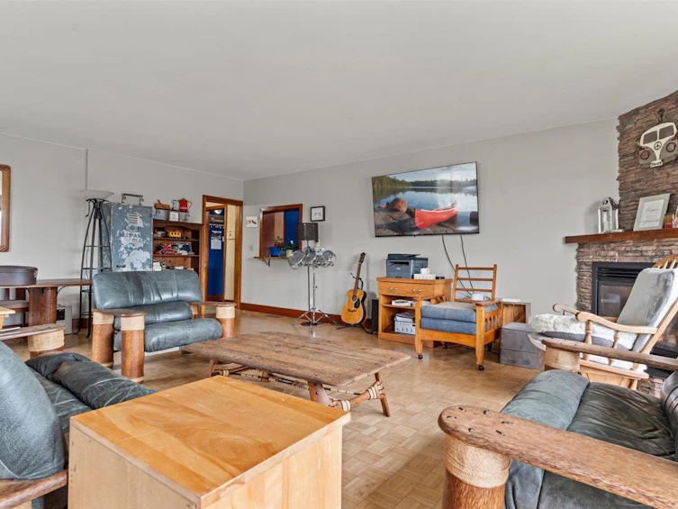 35317 Delair Road, Abbotsford, BC, V3G 2E2 - 5