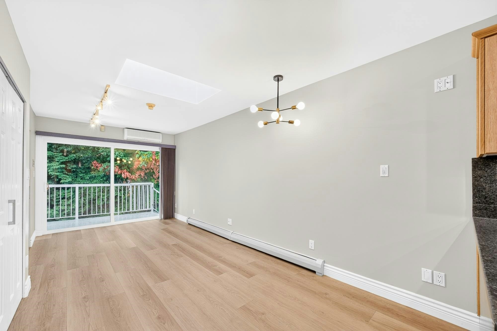 5966 Baffin Place, Burnaby, BC, V5H 3S8 - 25