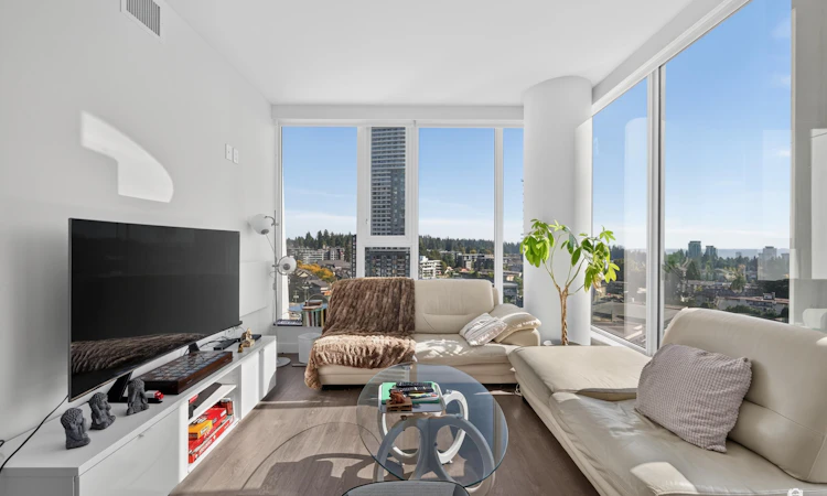 1110-567 Clarke Road
