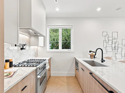 646 E 23rd Avenue - 3
