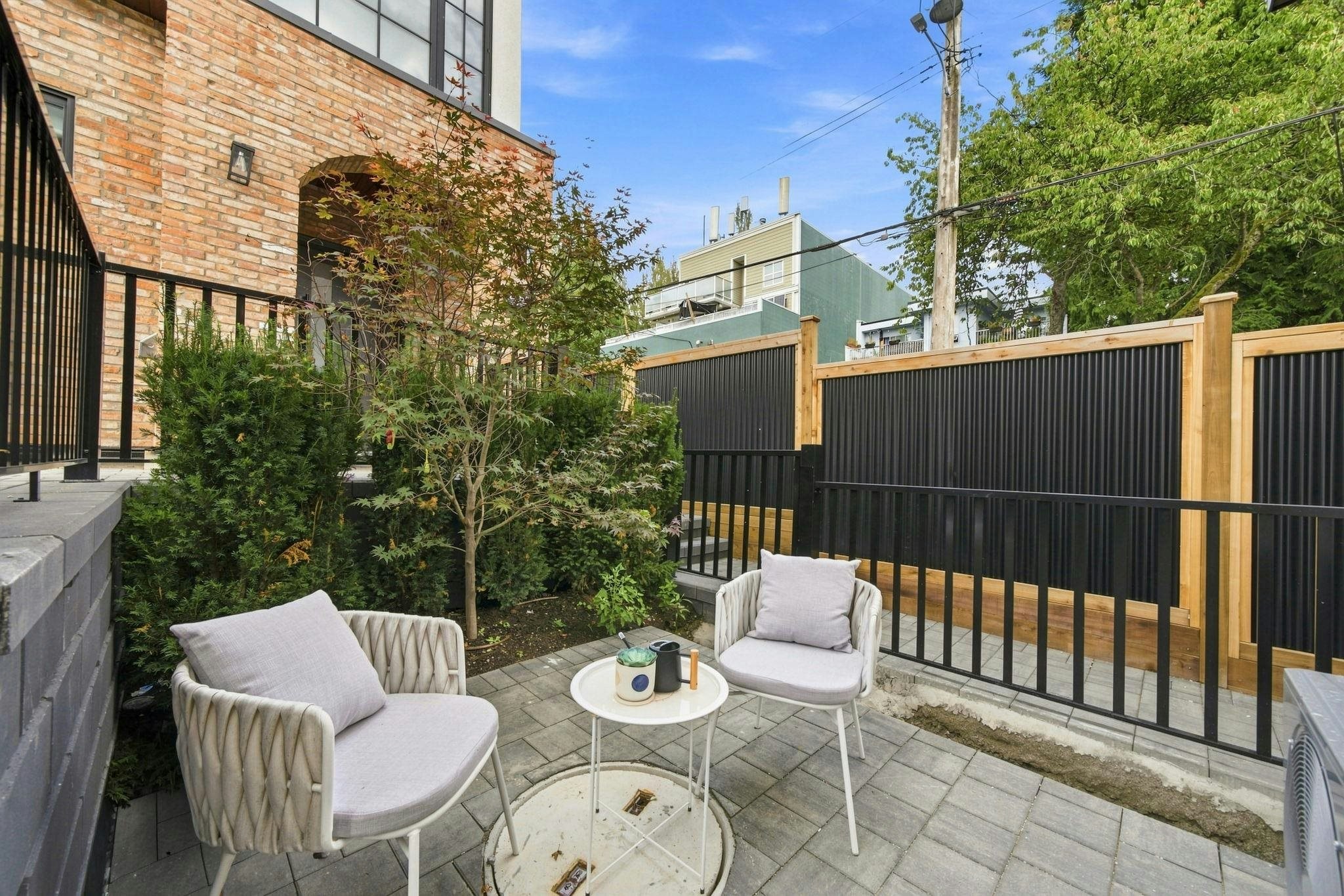 646 E 23rd Avenue, Vancouver, BC, V5V 1X8 - 16