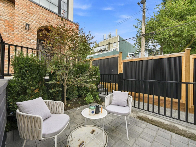646 E 23rd Avenue, Vancouver, BC, V5V 1X8 - 16