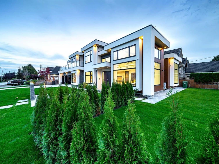 9240 Saunders Road, Richmond, BC, V7A 2B1 - 2