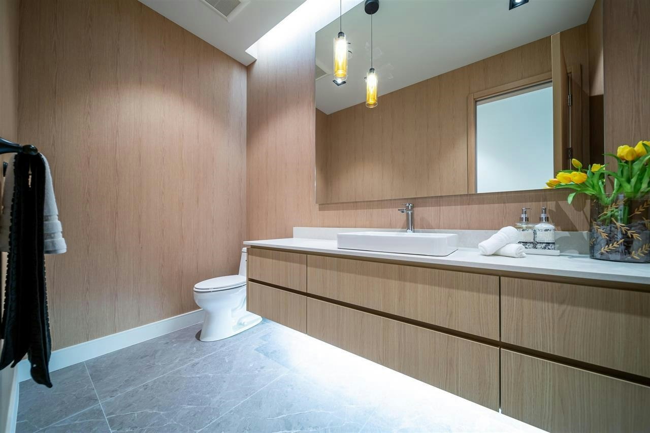 9240 Saunders Road, Richmond, BC, V7A 2B1 - 15