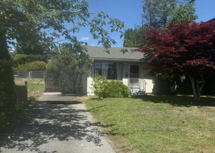 446 E 16th Street, North Vancouver, BC, V7L 2T5