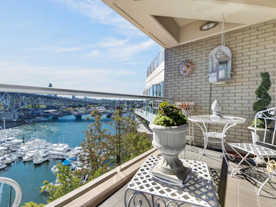 804-1600 Hornby Street - 3