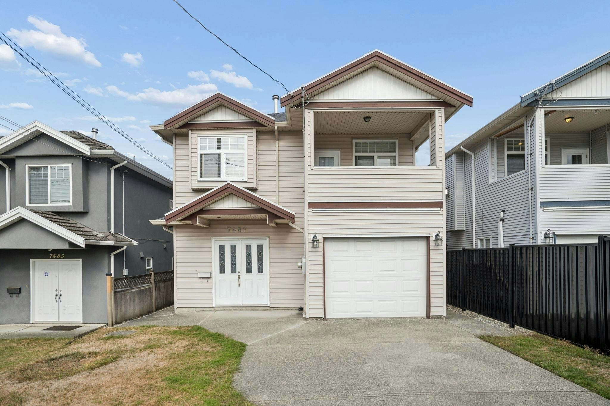 7487 Rosewood Street, Burnaby, BC, V5E 2G6