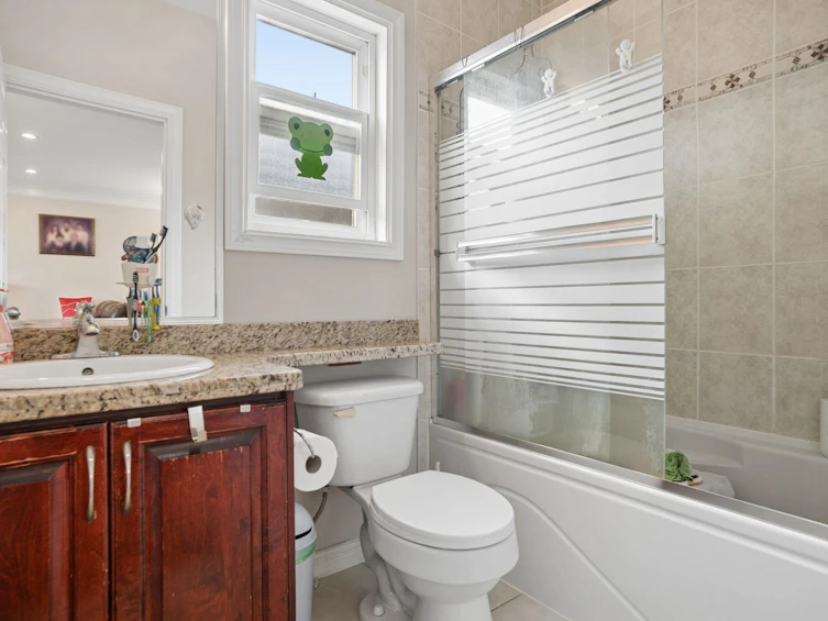 7487 Rosewood Street, Burnaby, BC, V5E 2G6 - 12