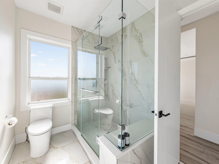 17018 57 Avenue, Surrey, BC, V3S 8M9 - 18
