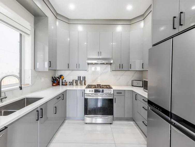 17018 57 Avenue, Surrey, BC, V3S 8M9 - 15