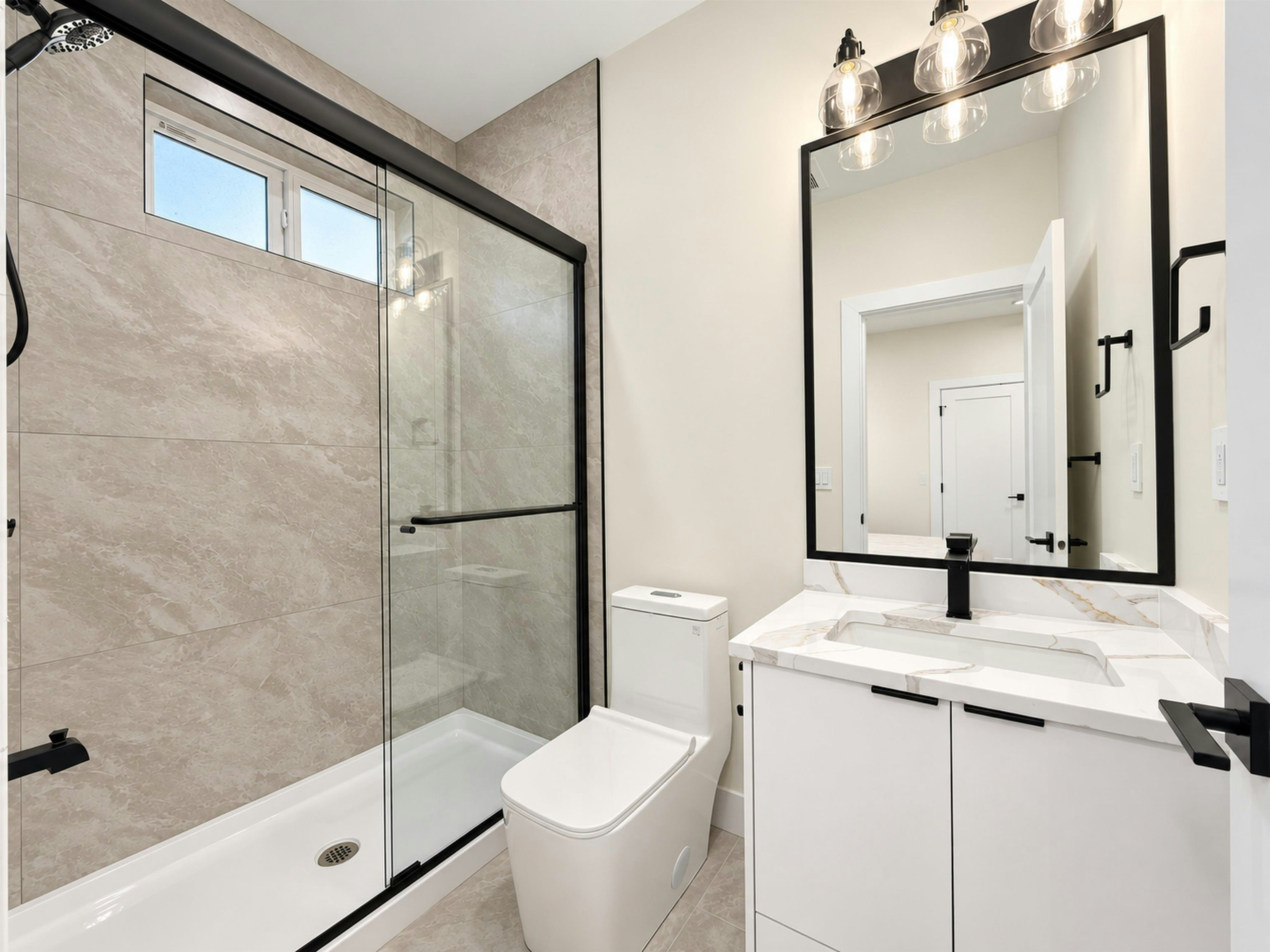 102-11410 139 Street, Surrey, BC, V3R 2M1 - 23
